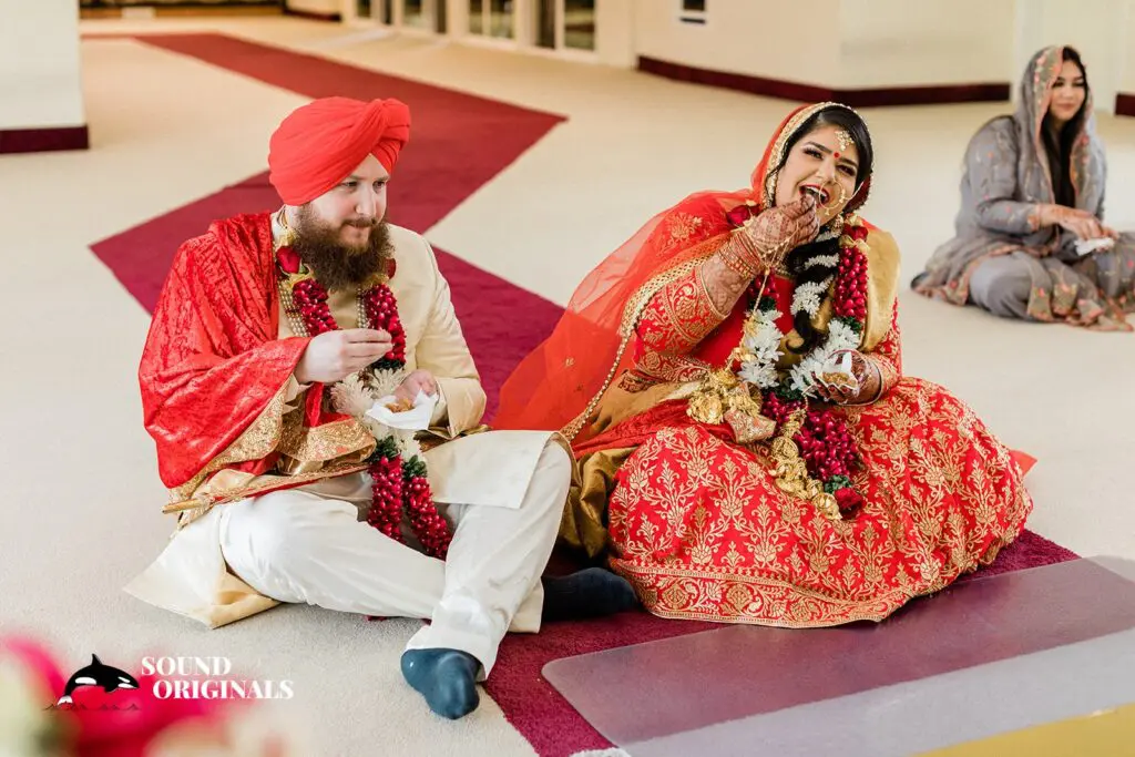 Gurudwara Sikh Centre of Seattle Engagement // Ashleighanne & Matthew -