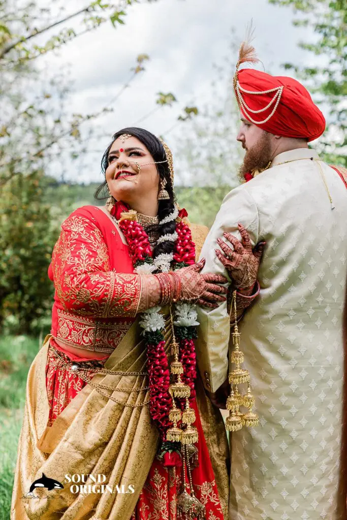 Gurudwara Sikh Centre of Seattle Engagement // Ashleighanne & Matthew -