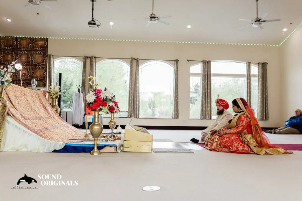 Gurudwara Sikh Centre of Seattle Engagement // Ashleighanne & Matthew -