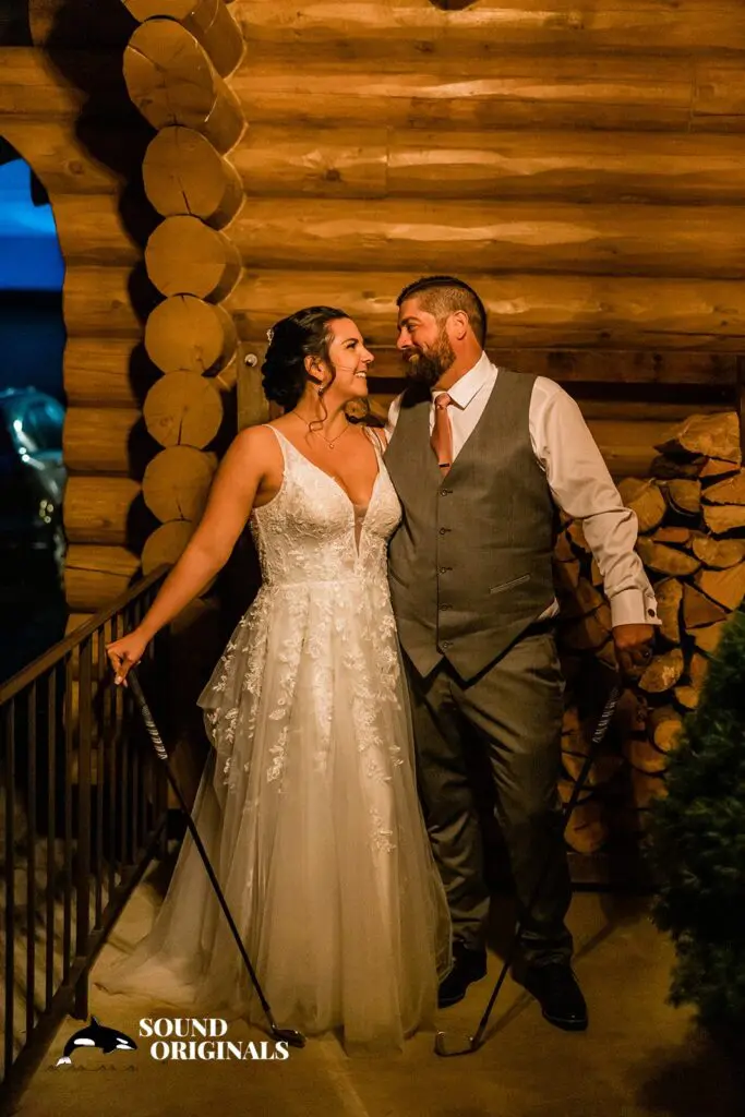 Lakeside Gardens Wedding // Amanda + Brad -
