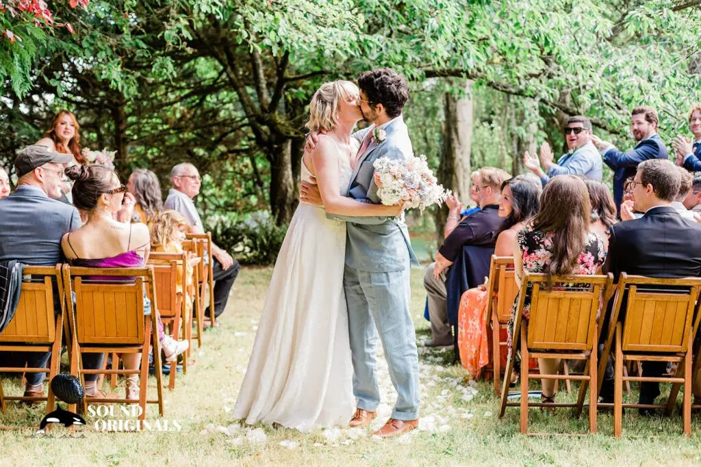 Wayfarer Whidbey Island Wedding // Patricia + Devin -