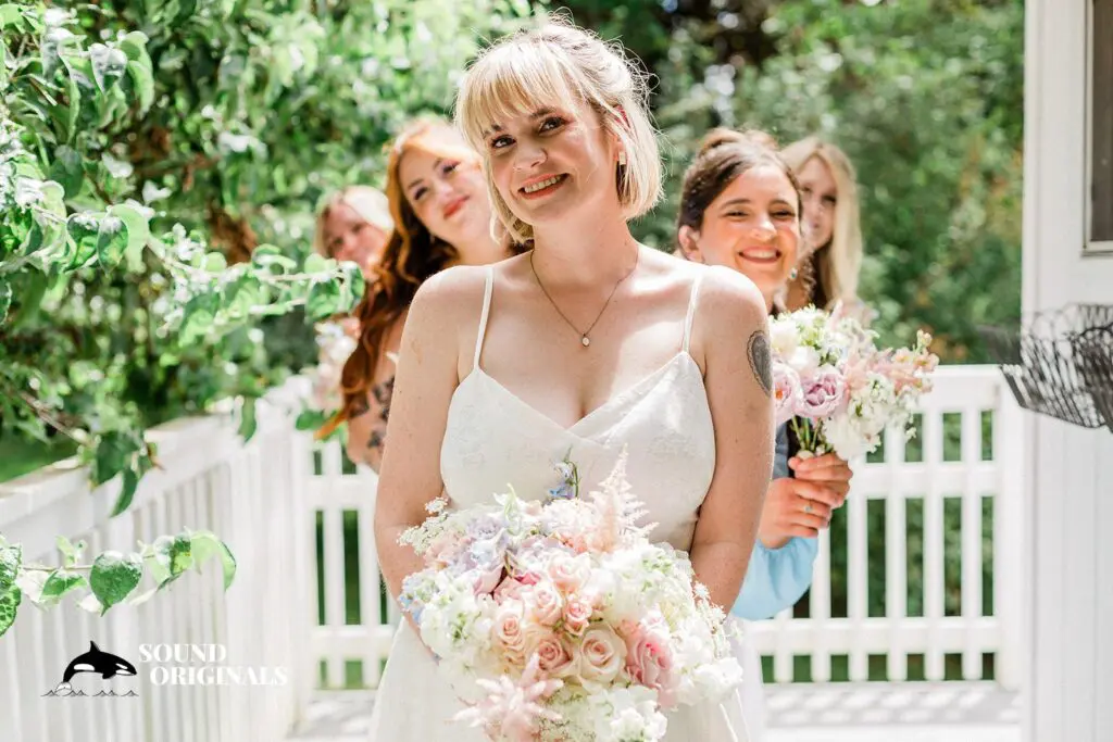 Wayfarer Whidbey Island Wedding // Patricia + Devin -