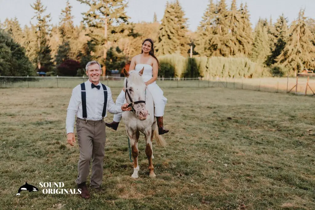 Browns Point Wedding // Stephanie + Travis -