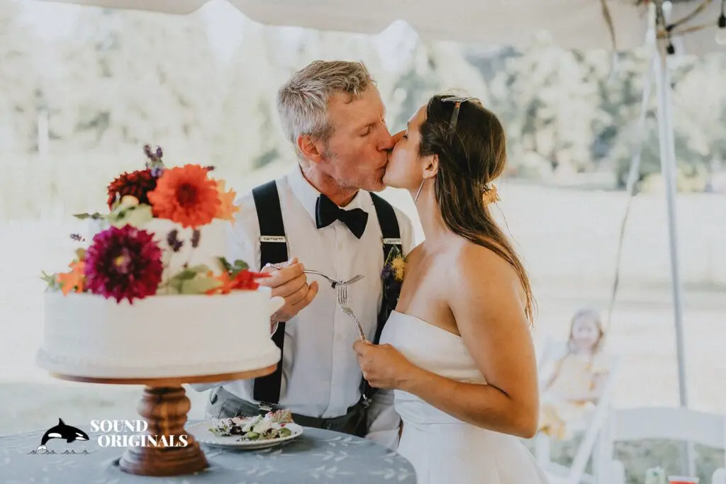 Browns Point Wedding // Stephanie + Travis -
