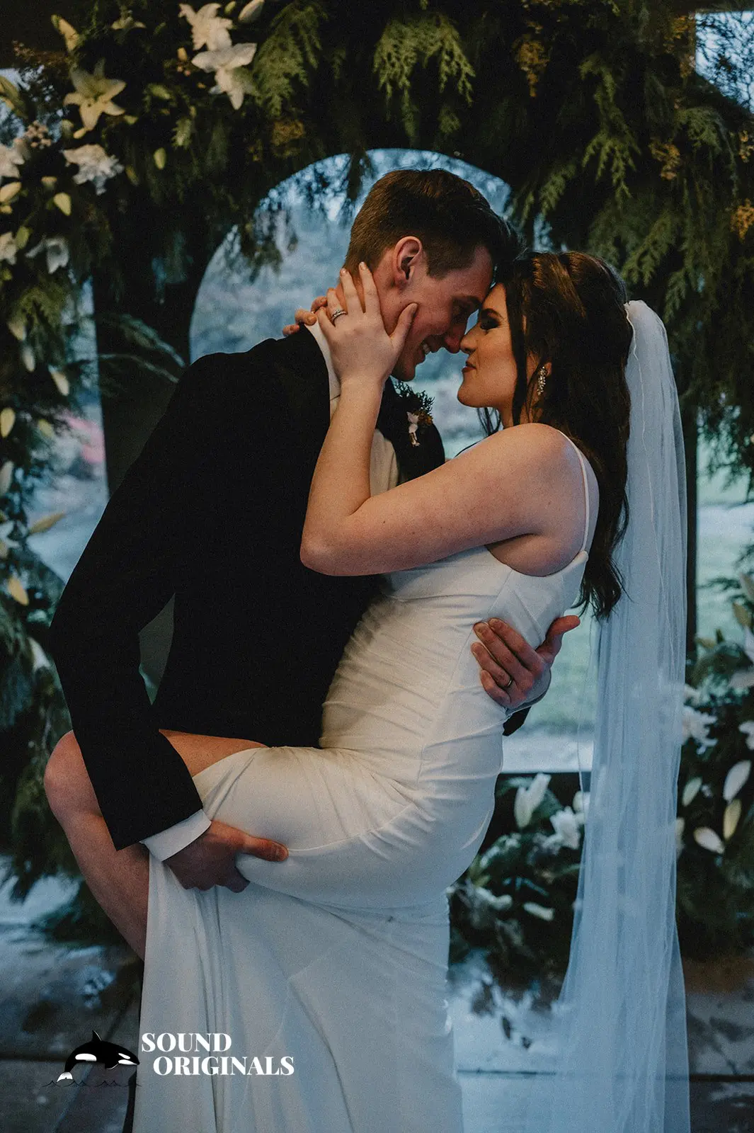 Willows Lodge Wedding // Claire + Andrew