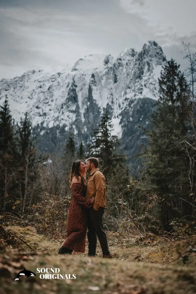 25 STUNNING Locations for Engagement Photos in Seattle -
