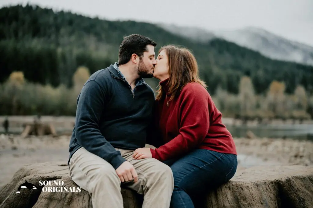 Rattlesnake Lake Engagement // Ashley + Dallas -