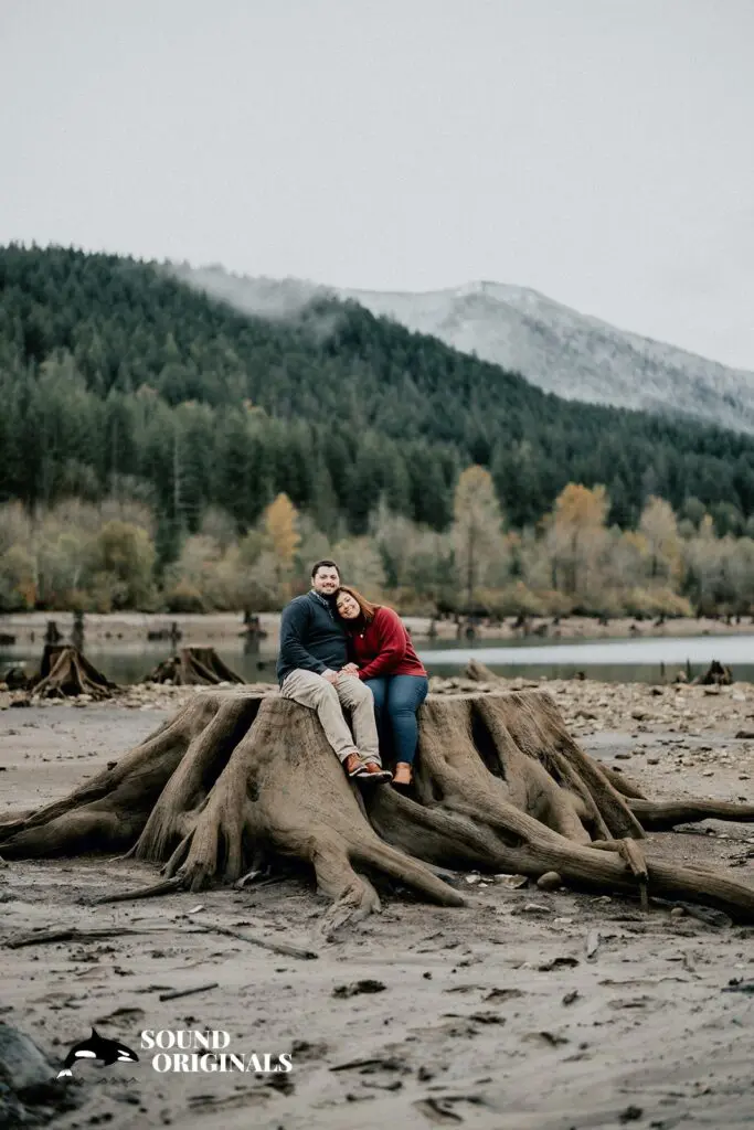 Rattlesnake Lake Engagement // Ashley + Dallas -