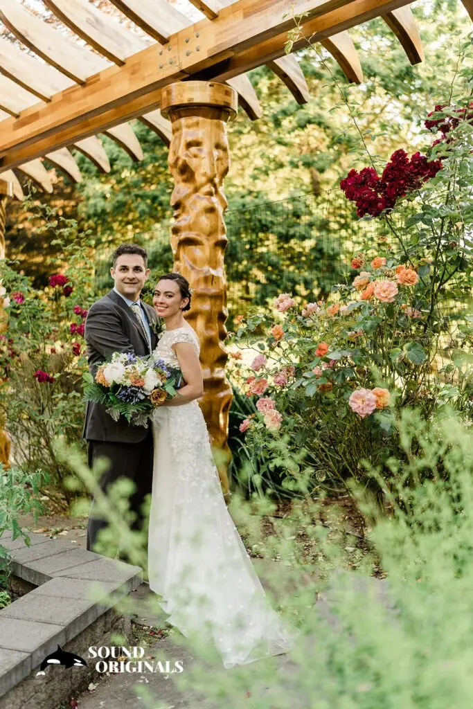 Vashon Island Wedding // Vanessa + Zachary -