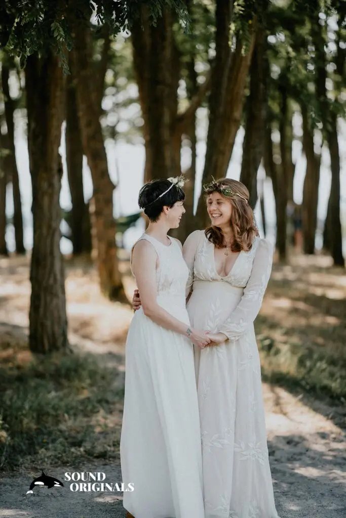Golden Gardens Bathhouse Wedding // Angela + Elizabeth -