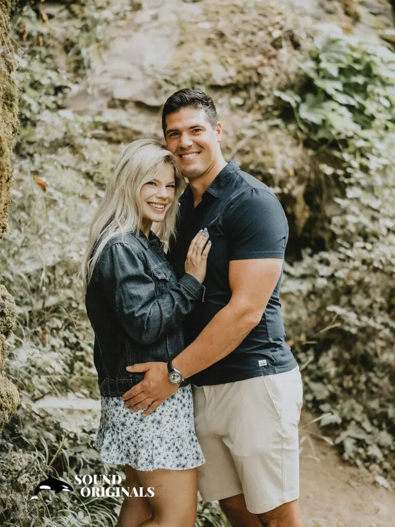 Latourell Falls Engagement // Kassandra + Kyle -