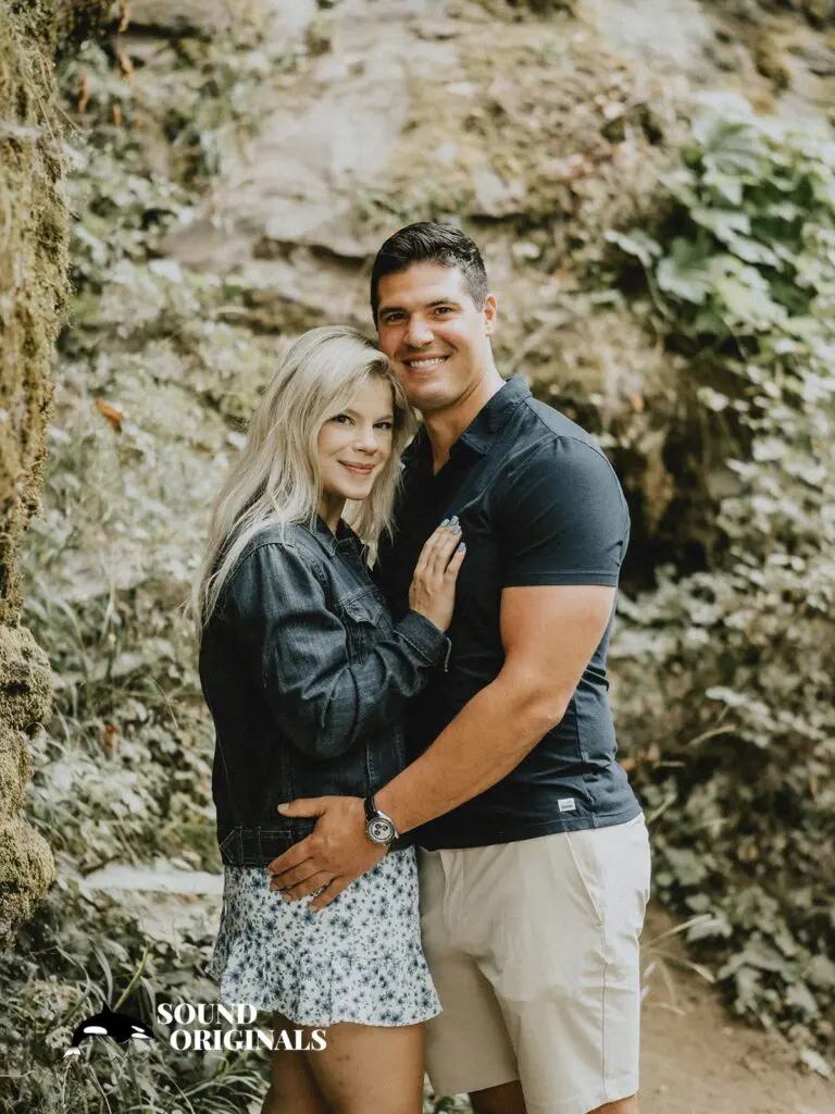 Latourell Falls Engagement // Kassandra + Kyle -