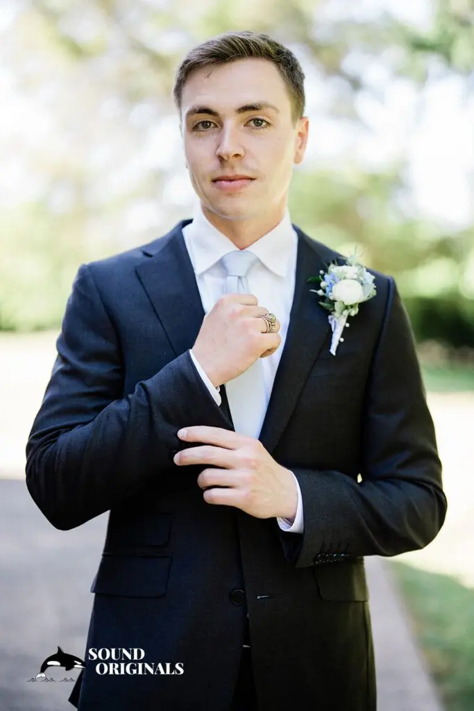 Thornewood Castle Wedding // Emily + Evan -