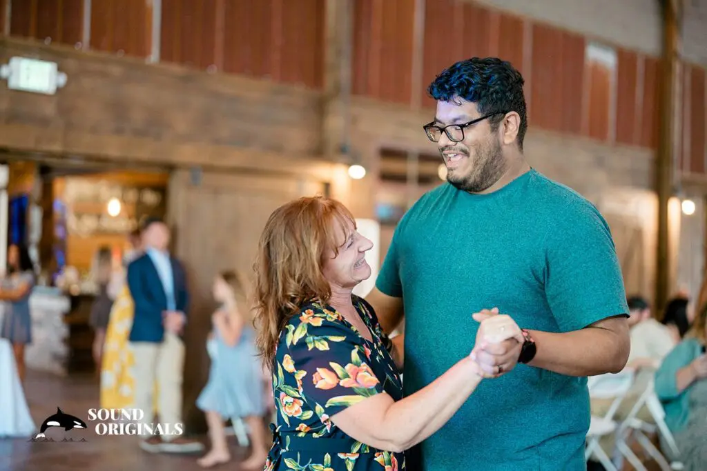 Julia & Dustin -