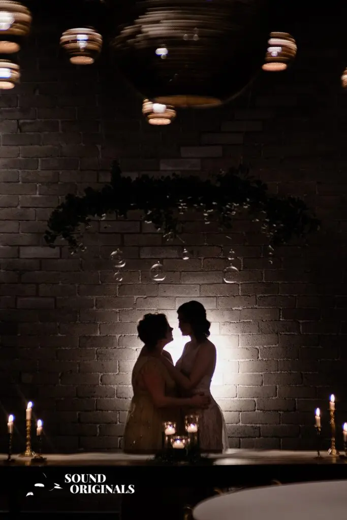 Emily & Liv -