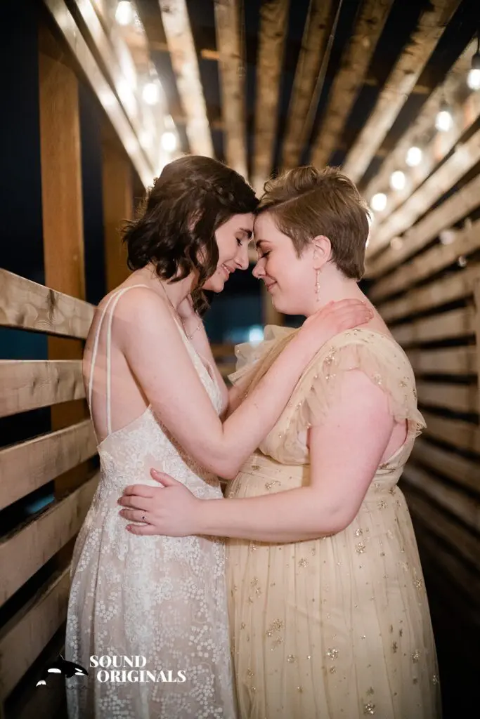 Emily & Liv -