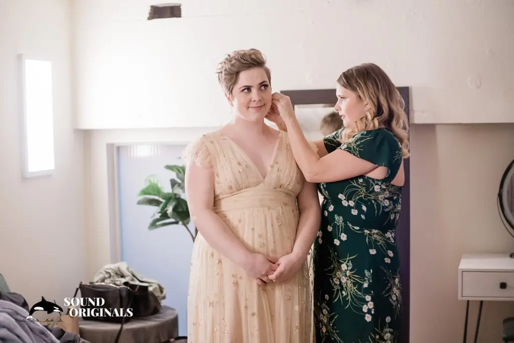 Emily & Liv -