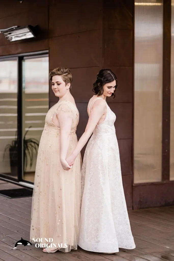 Emily & Liv -