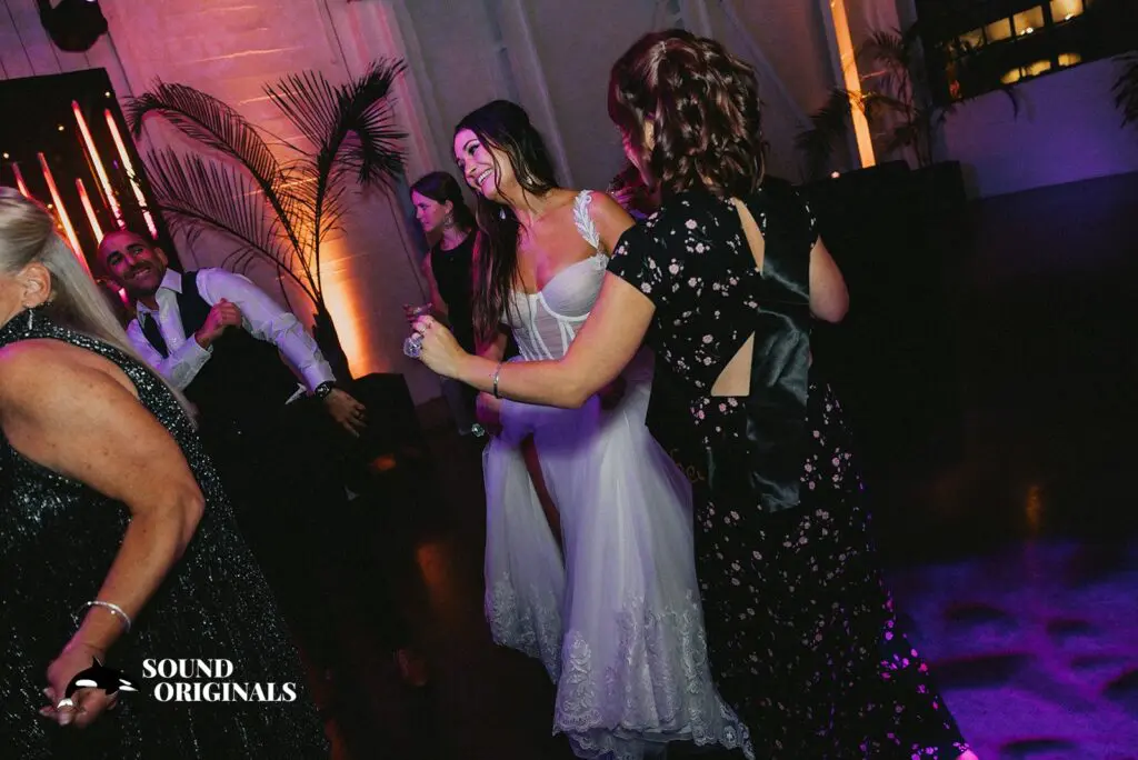 Castaway Portland Wedding // Stephanie + Sean -