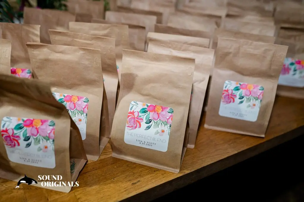 Lodges on Vashon Wedding // Scott + Lisa -