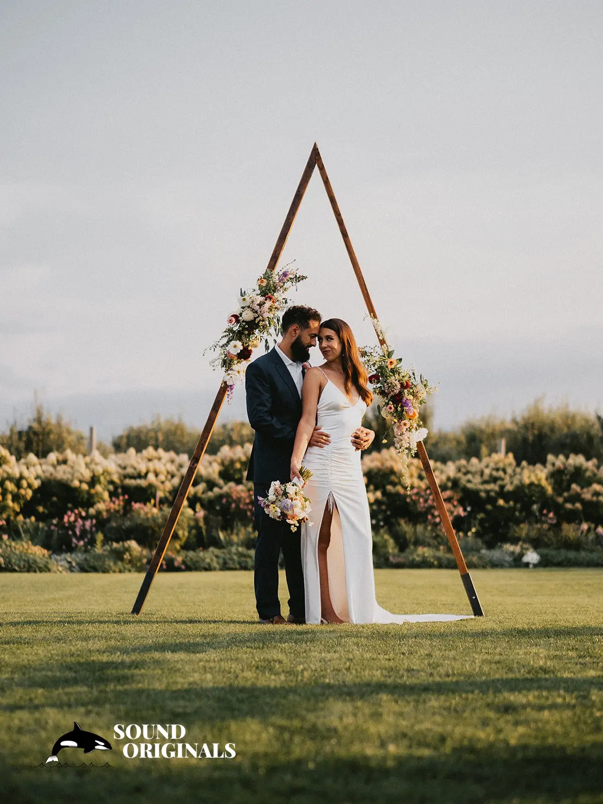 The Orchard Hood River Wedding // Erika + Chris