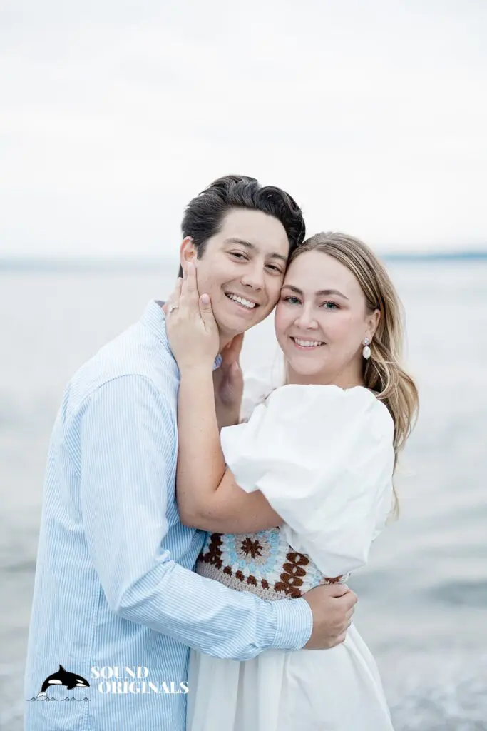 25 STUNNING Locations for Engagement Photos in Seattle -
