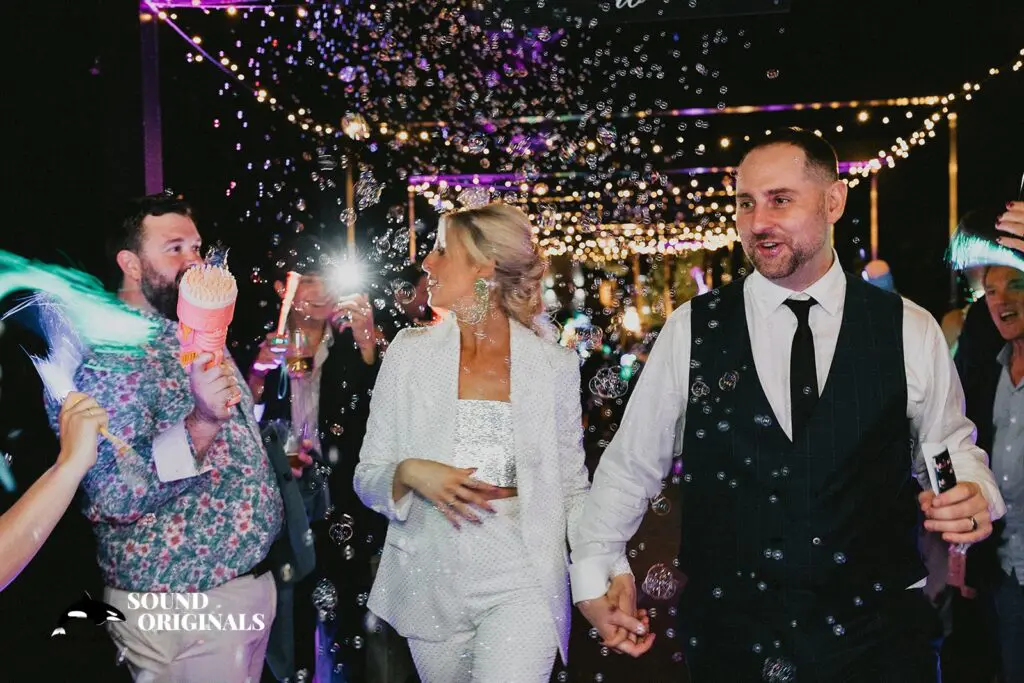 Gray Bridge Venue Wedding // Kyla + Mason -