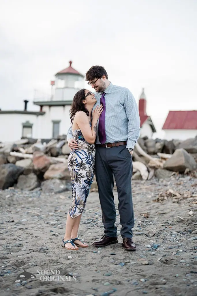 25 STUNNING Locations for Engagement Photos in Seattle -