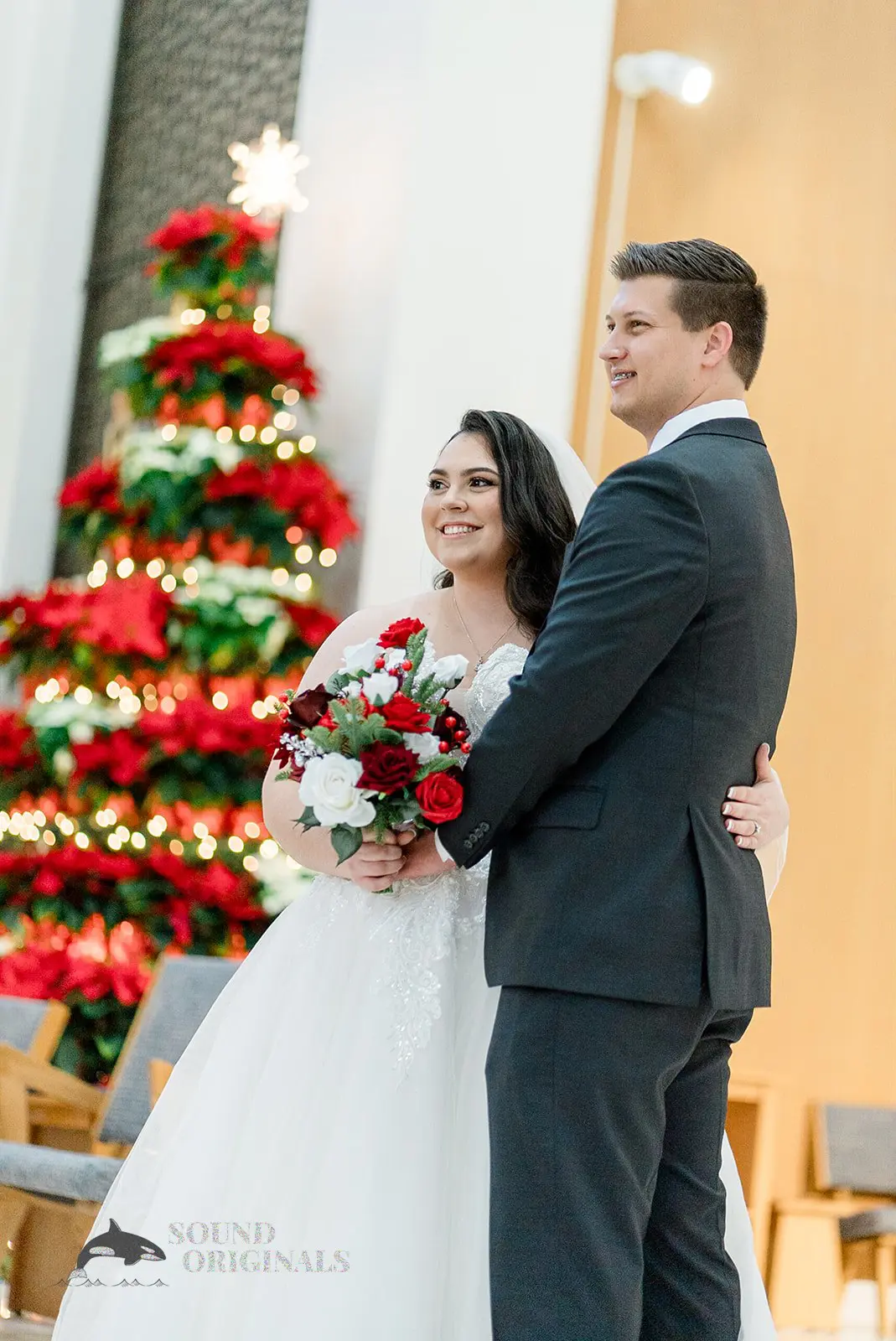McMenamins Cornelius Pass Roadhouse Wedding // Celia & Alexander 6 McMenamins Cornelius Pass Roadhouse Wedding // Celia & Alexander -