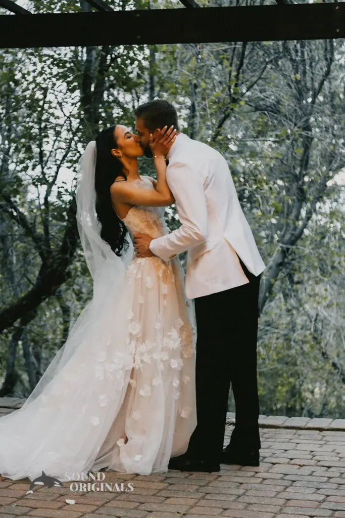 Robyn & Alex -