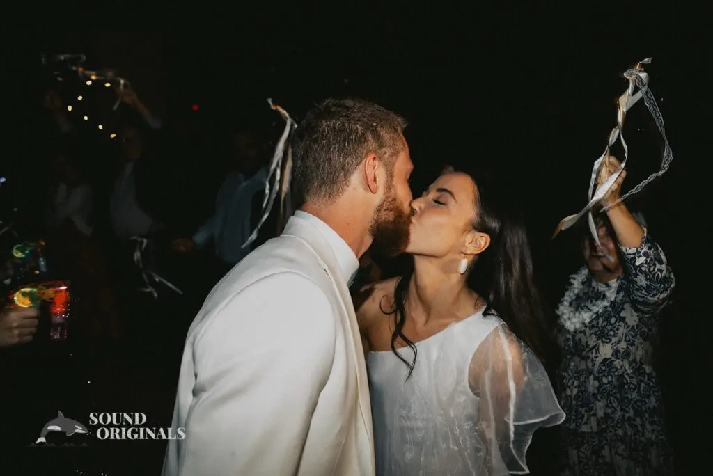 Robyn & Alex -