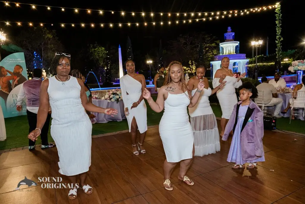 Deron & Tameca -