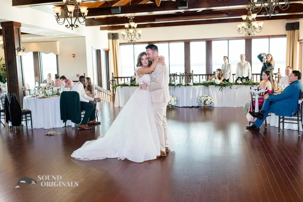 Tavares Pavilion Wedding // Chloe + Gregory -