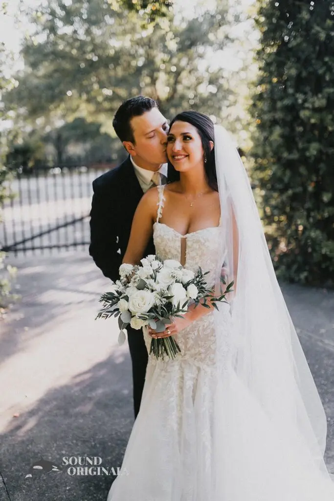 Club Lake Plantation Wedding // Bailey + Alex -