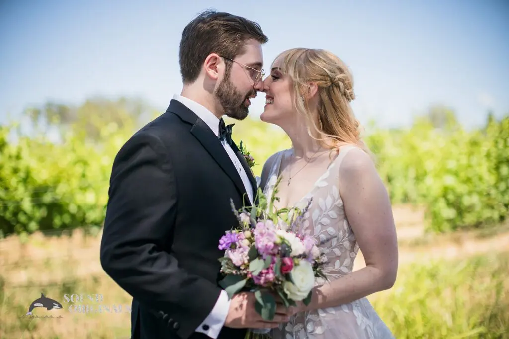 Twin Rocks Estate Winery Wedding // Lauren + George -