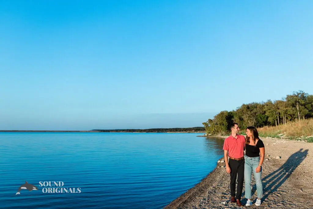 Cedar Hill State Park Engagement // Garrett + Megan -