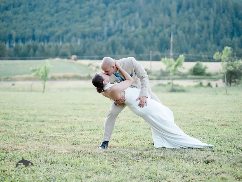 Tin Roof Barn Wedding // Kayla + Chris -