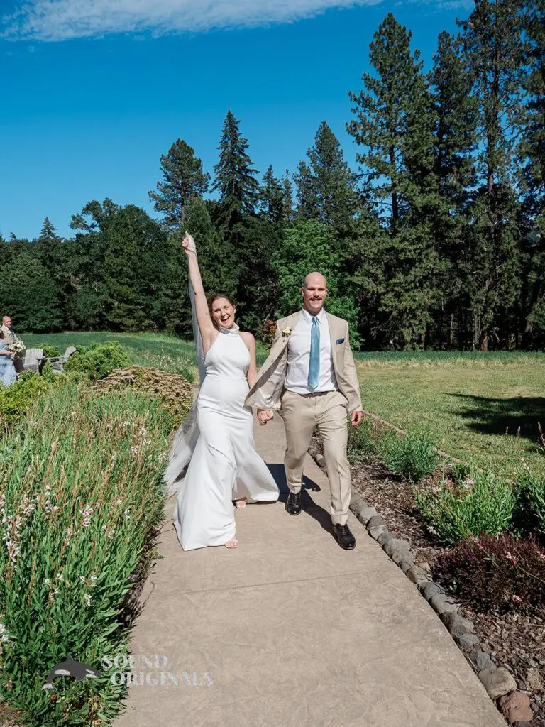 Tin Roof Barn Wedding // Kayla + Chris -