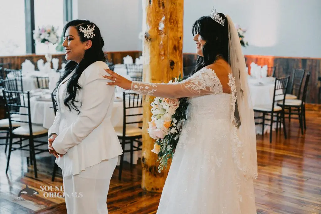 Elizabeth & Maria -