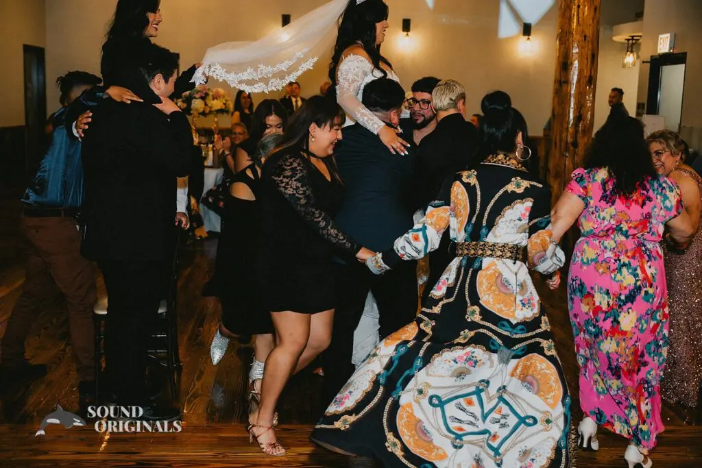 Elizabeth & Maria -