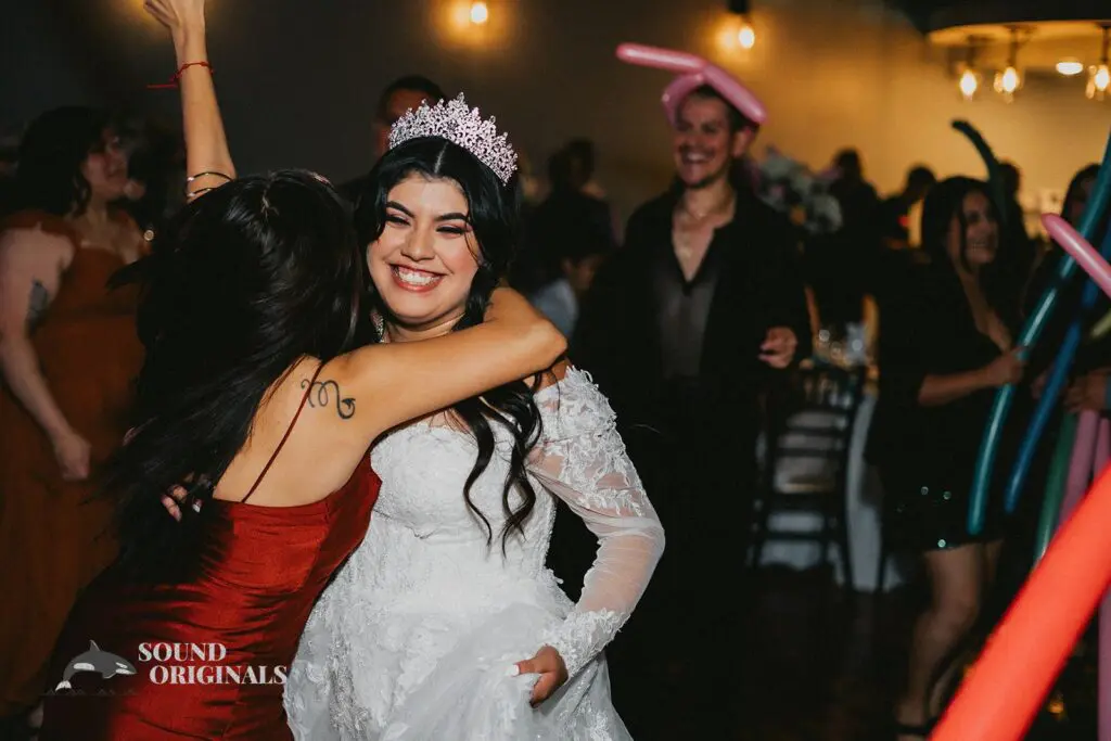 Elizabeth & Maria -