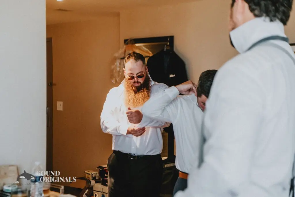 MGM Grand/Highlands Detroit Wedding // Wesley + Rebecca -