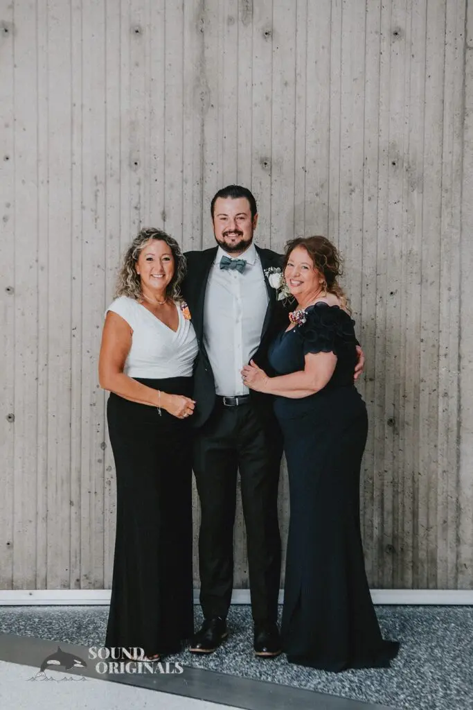 MGM Grand/Highlands Detroit Wedding // Wesley + Rebecca -