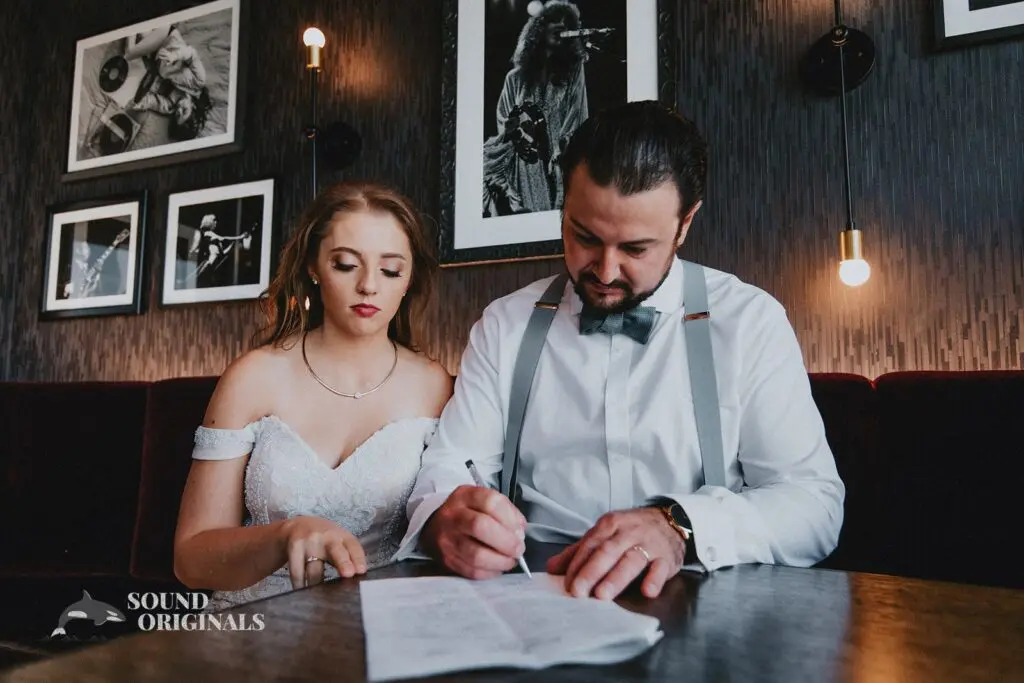 MGM Grand/Highlands Detroit Wedding // Wesley + Rebecca -