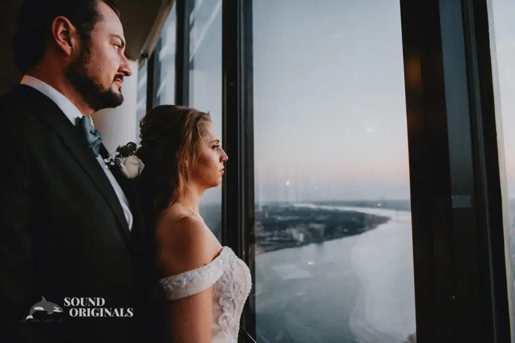 MGM Grand/Highlands Detroit Wedding // Wesley + Rebecca -