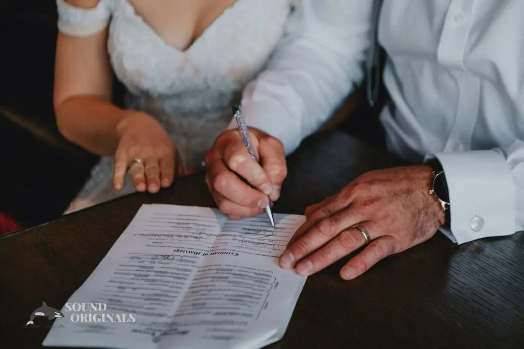 MGM Grand/Highlands Detroit Wedding // Wesley + Rebecca -