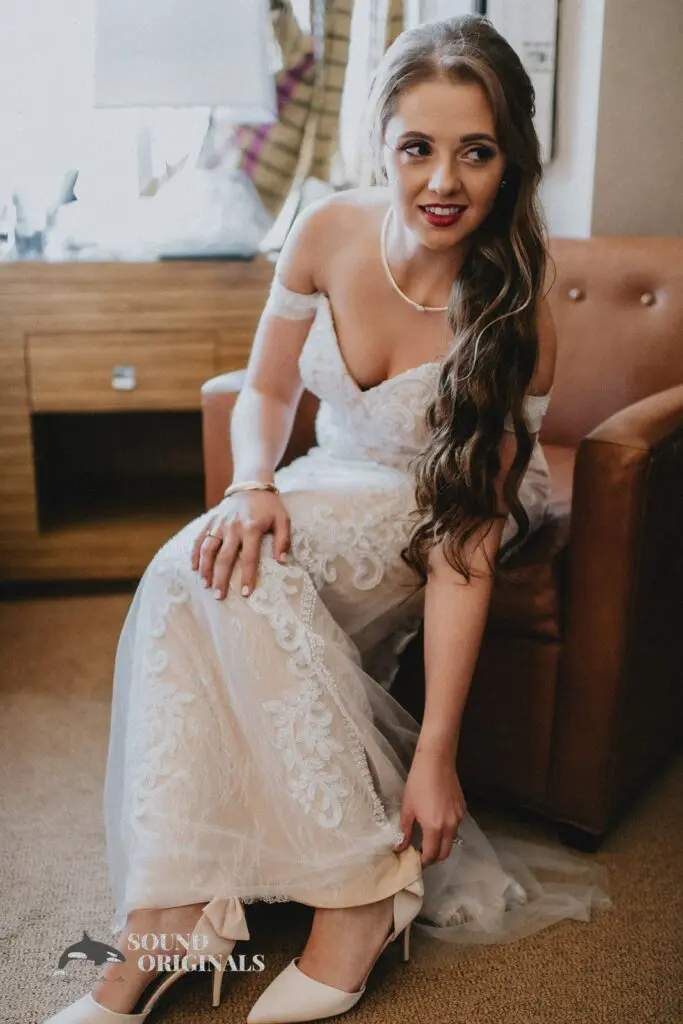 MGM Grand/Highlands Detroit Wedding // Wesley + Rebecca -