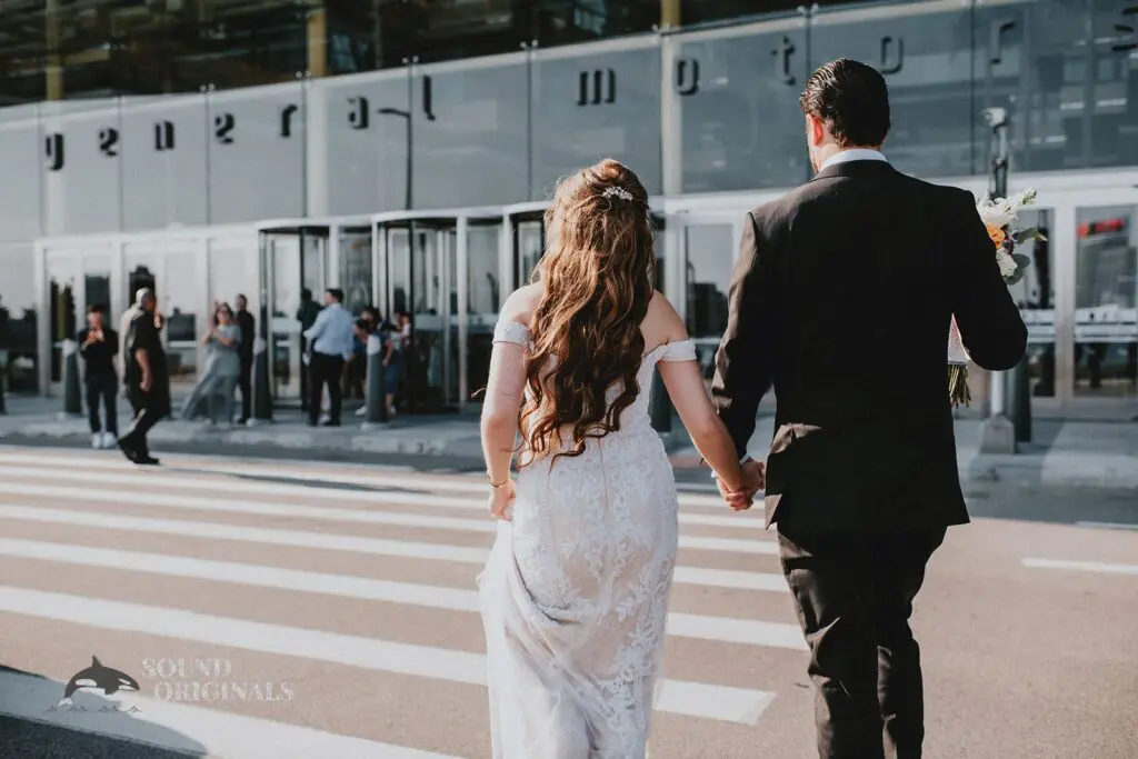 MGM Grand/Highlands Detroit Wedding // Wesley + Rebecca -