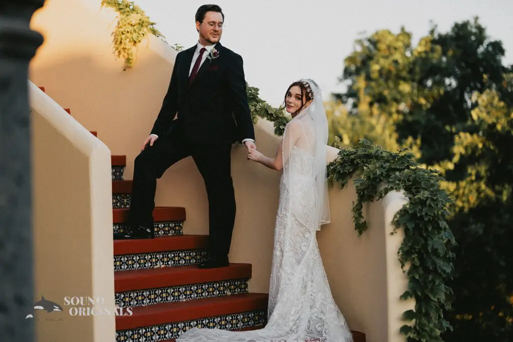 Romantic couple photo outside Stoney Ridge Villa Wedding