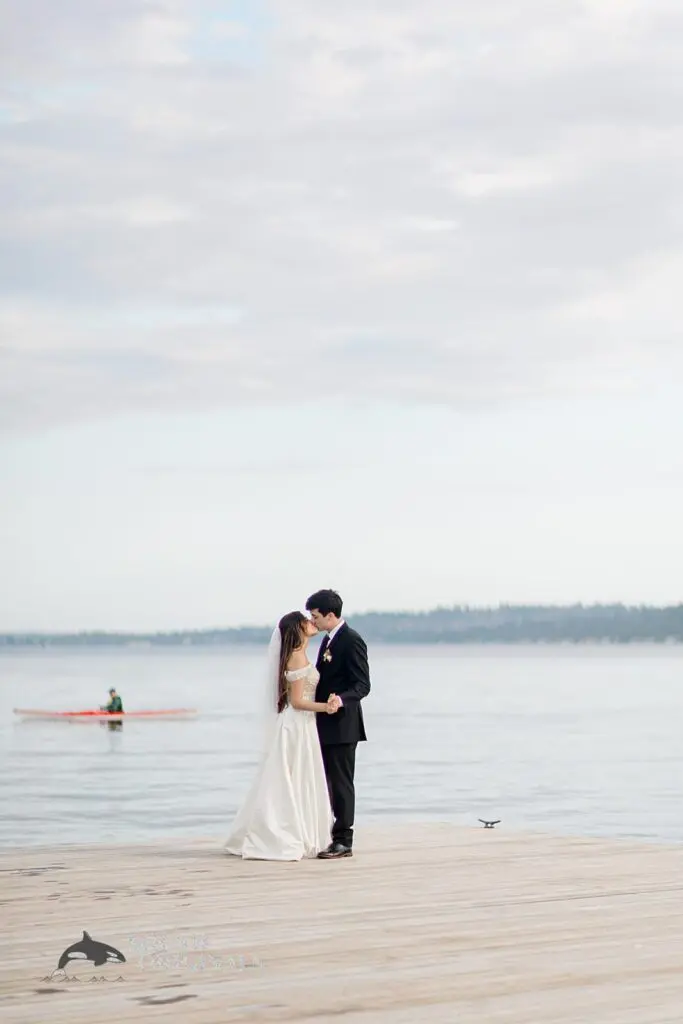 Lake Forest Park Civic Club Wedding // Jennifer + Mark -